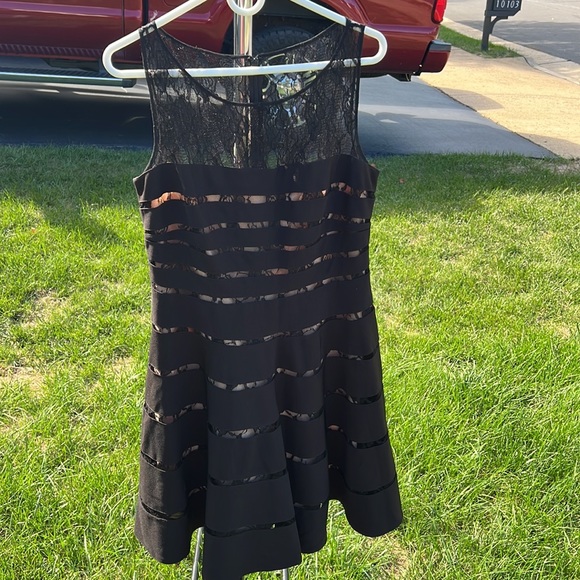 JS Collection black dress - Picture 6 of 9